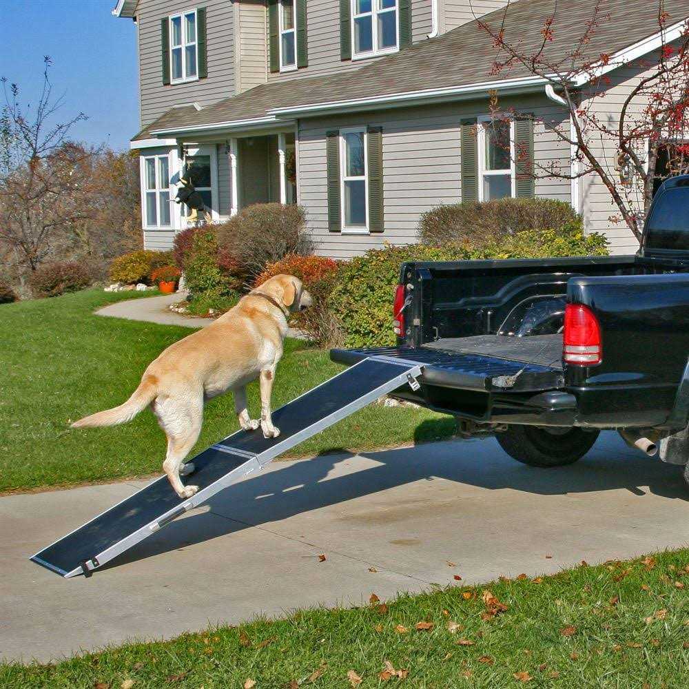 8 ft Lightweight Extra Wide Folding Aluminum Pet Ramp B952
