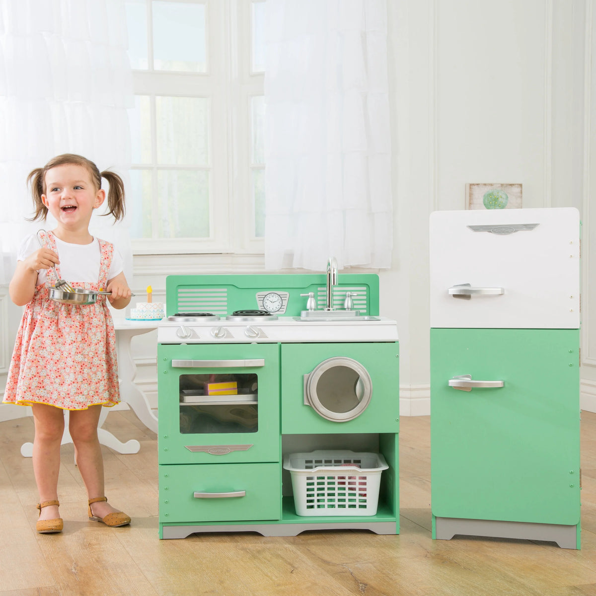 2-Piece Wooden Play Kitchen Set with Refrigerator, Dryer and Laundry Basket L997