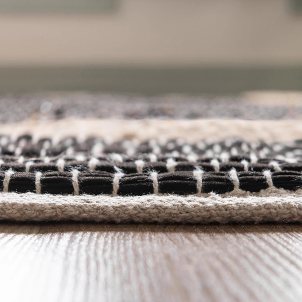 Black Navy Blue 9' x 12' Jute Rug Q6526
