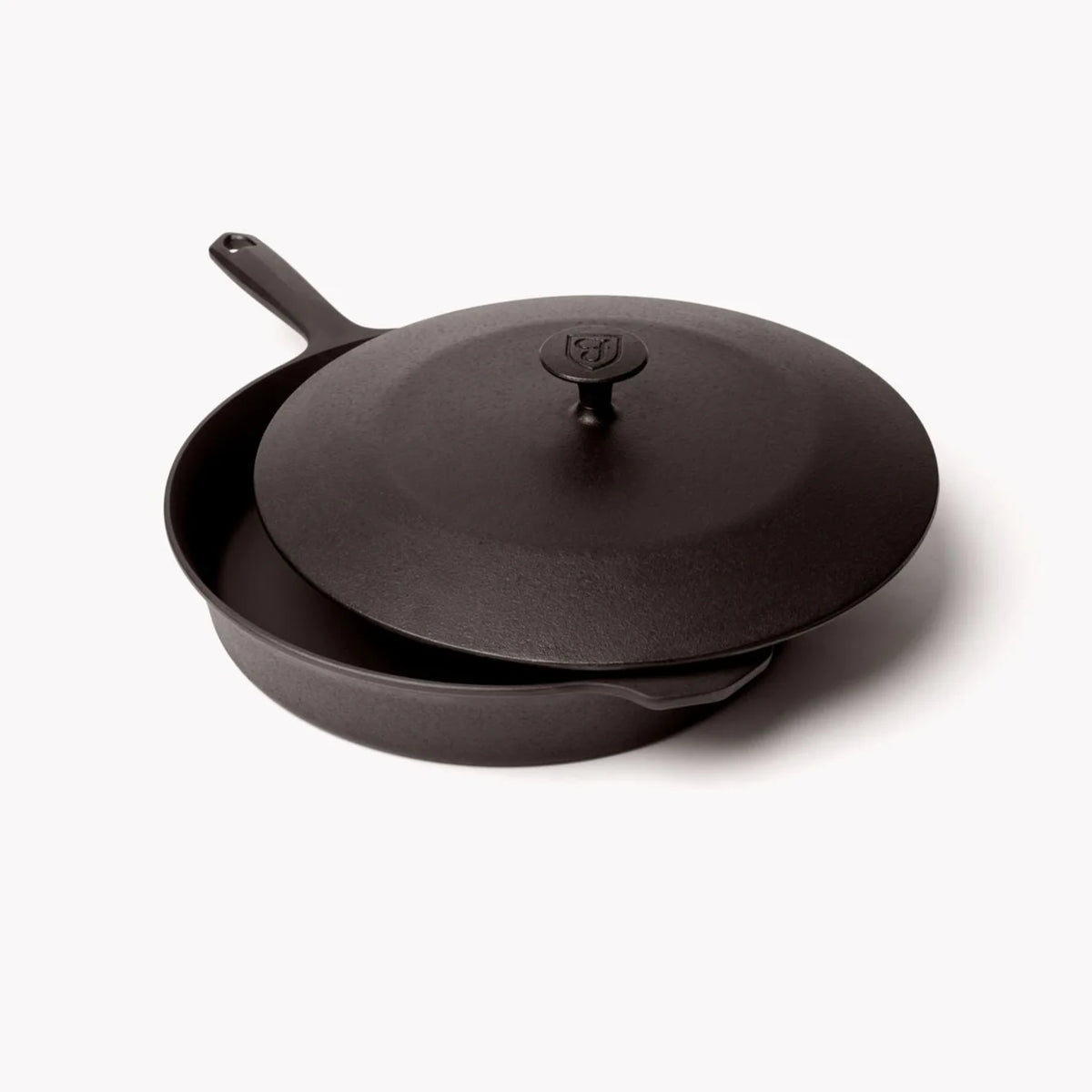 11.6 In. Cast Iron Skillet & Lid Set M935664