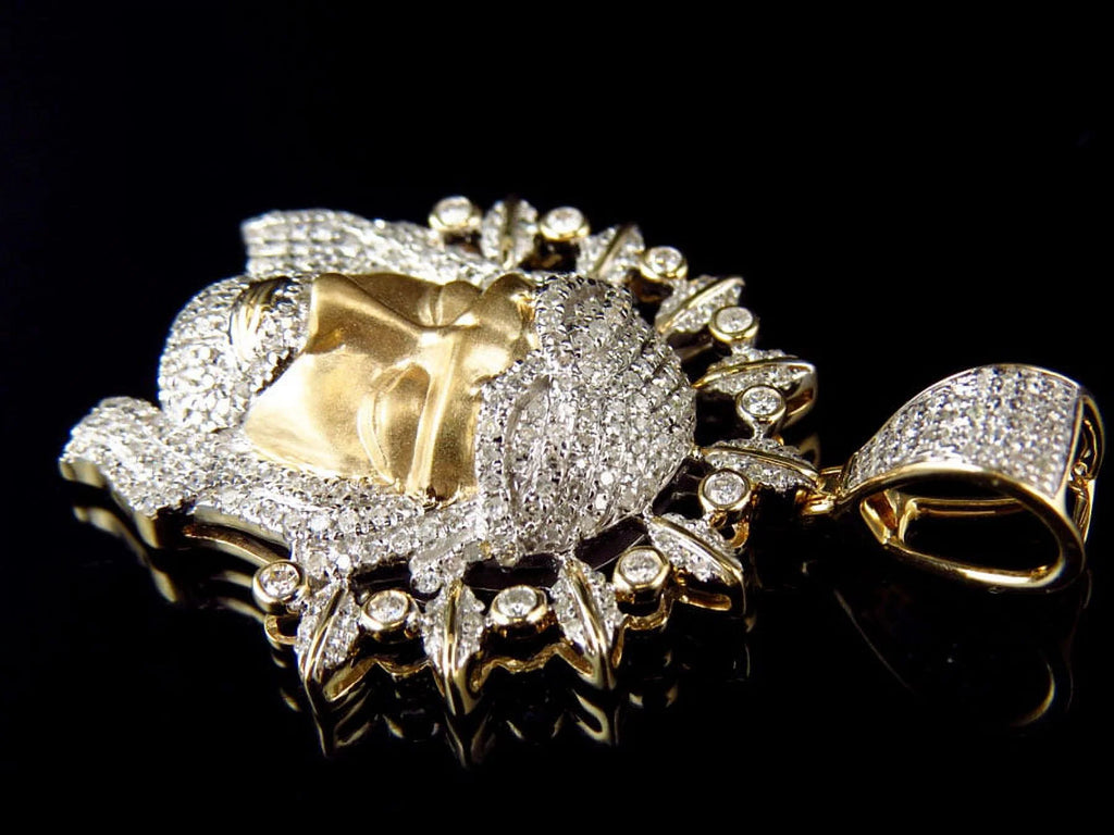 Yellow Gold Diamond Pendant X619045
