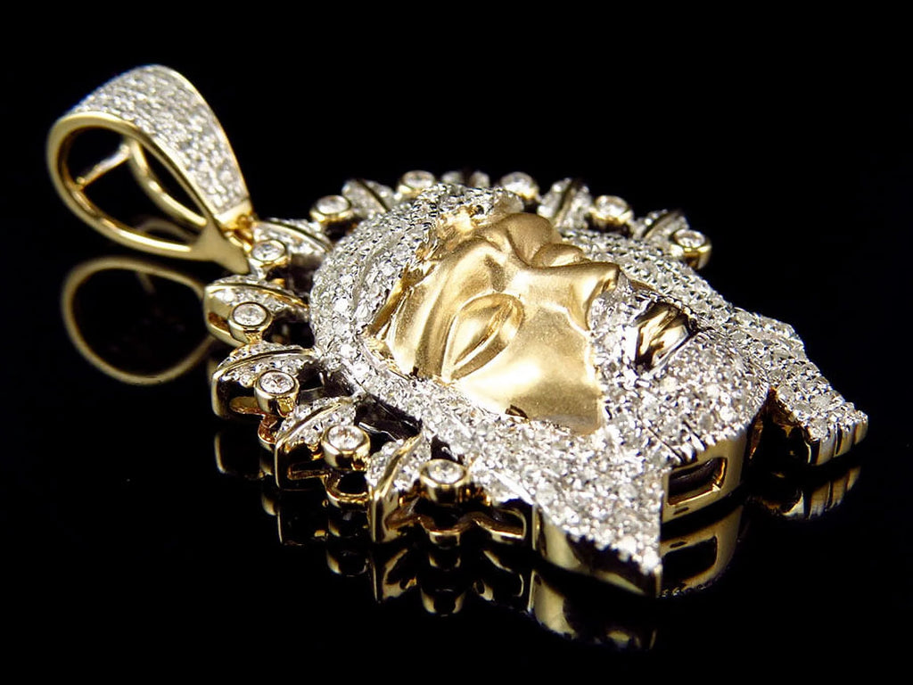 Yellow Gold Diamond Pendant X619045