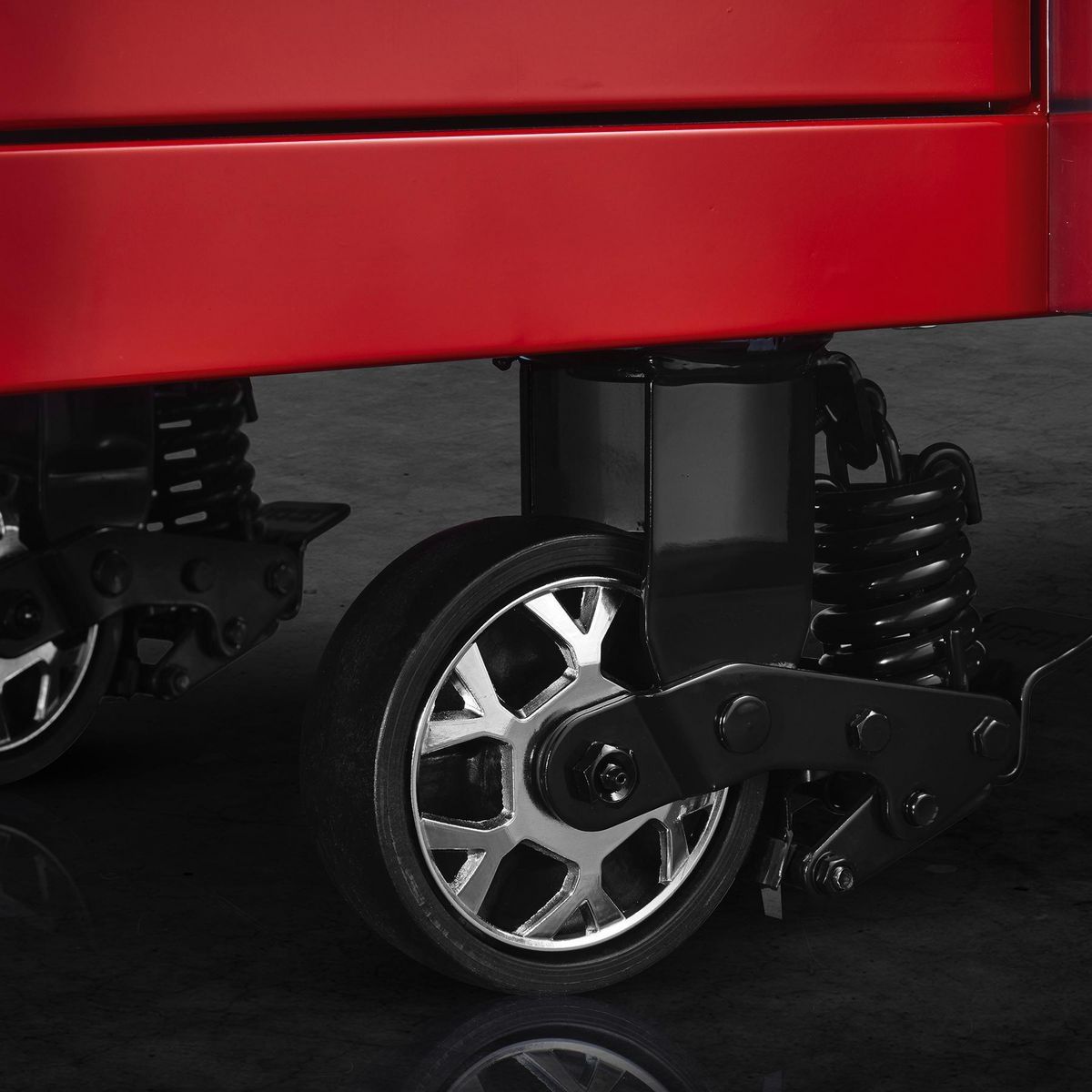 73 in. x 25 in. Red Roll Cab S12360